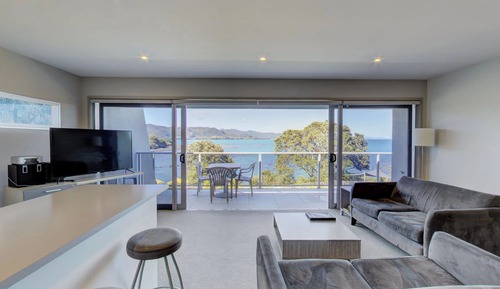 Luxury 2 Bedroom Apartment