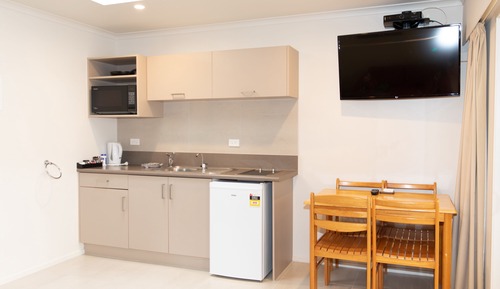 No. 4 - One Bedroom Ground Floor Apartment