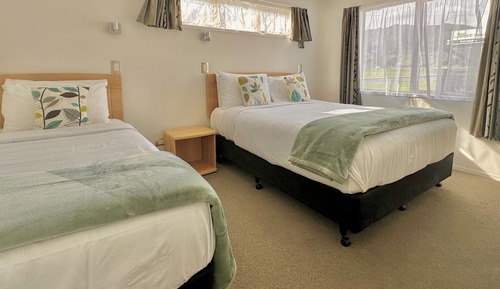 Suite, 2 Bedrooms, Jetted Tub