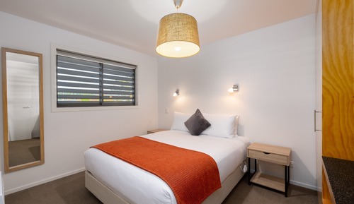 Apartment, 2 Bedrooms, Partial Sea View