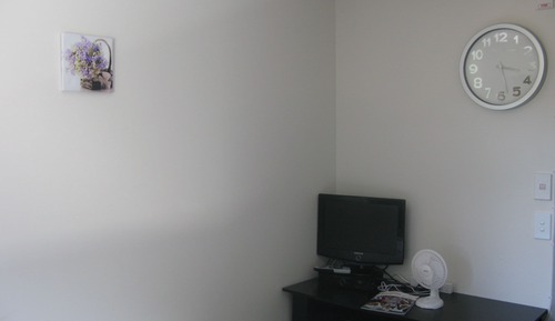 Budget Room with Shared Bathroom 
