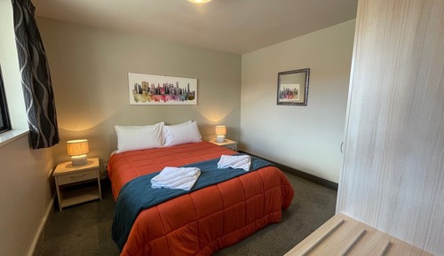2 Bedroom Unit