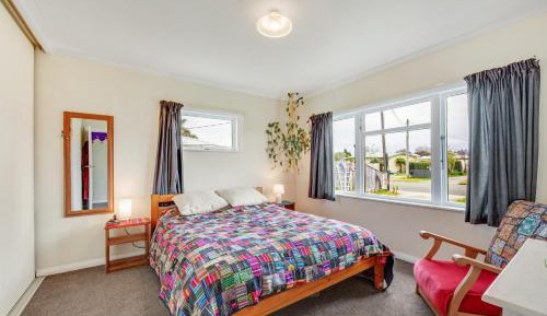 Queen Room with Garden View