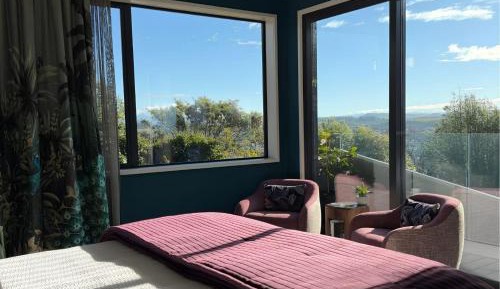 Studio with Mountain View