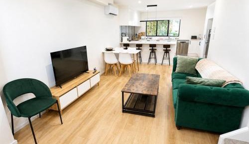 New 3-Bedroom Home in Westgate, Auckland