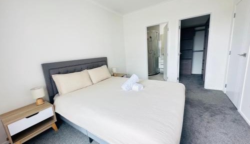 Three-Bedroom Vacation Home 