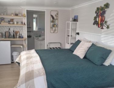 Double or Twin Room with Private Bathroom