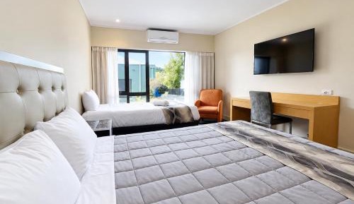 Premier Room