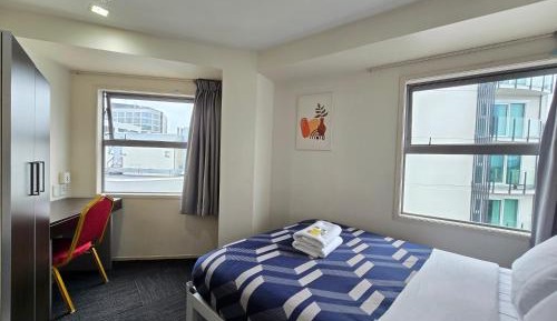 3-Bedroom Apartment with 3 Double Beds