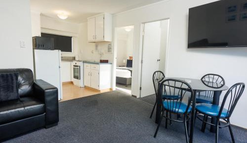 Two-Bedroom Apartment with Bath