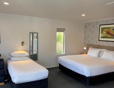 Comfort Triple Room