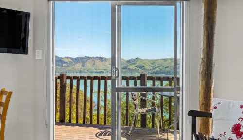 Studio Apartment with Sea View
