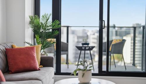 Two-Bedroom Deluxe Apartment with Balcony