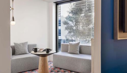 TRIBE Max Room with City View - Accessible