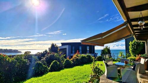 Three-Bedroom Vacation Home 