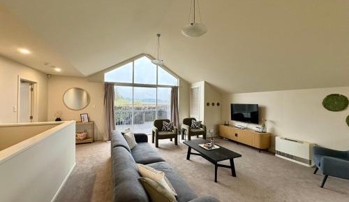Three-Bedroom Vacation Home 