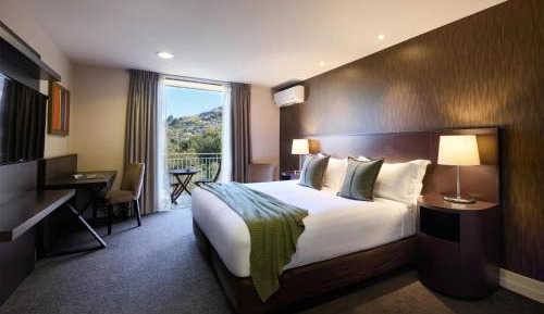 Deluxe Room with Alpine View