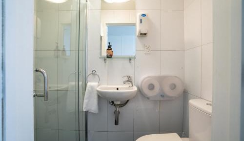 Twin Room with Bathroom
