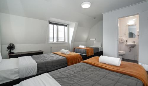 Triple Room with Private Bathroom