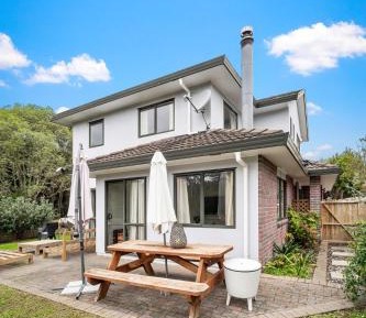 Three-Bedroom Vacation Home 