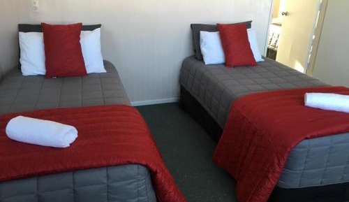 Deluxe Two-Bedroom Apartment