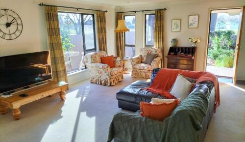 Three-Bedroom Townhouse