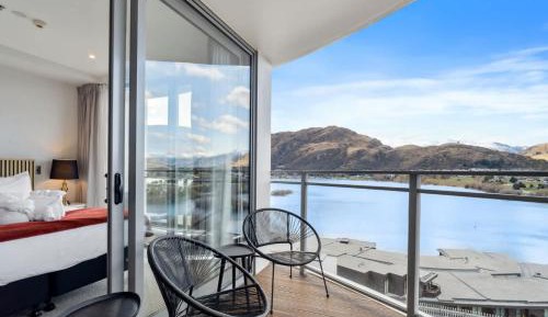 Apartment with View and Balcony