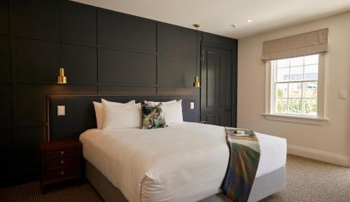 Stables Suite