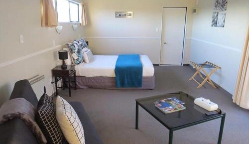 Family Studio with Private Spa Bath
