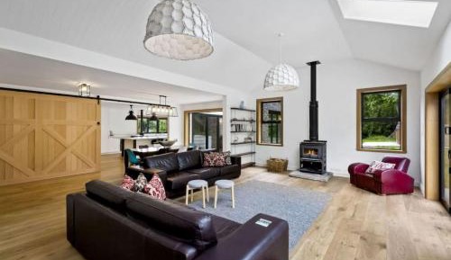 Six-Bedroom House
