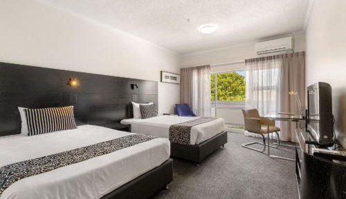 Superior Room with One King Bed and One Single Bed