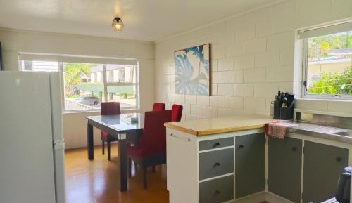One-Bedroom Apartment - Non-Smoking
