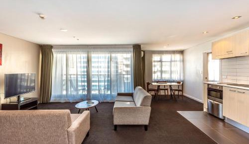 2 Bedroom Deluxe Apartment