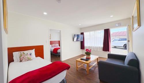 One-Bedroom Suite