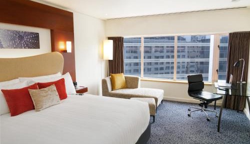 Standard King Room with City View - High Floor