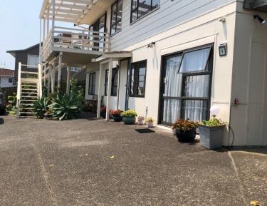 Three-Bedroom Townhouse