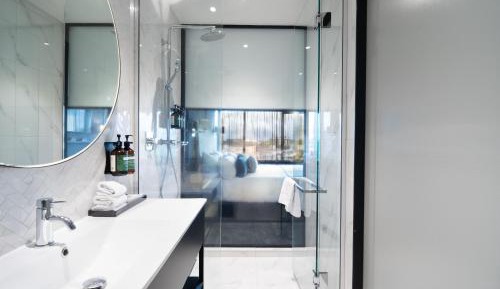 Standard Double Room with Two Double Beds