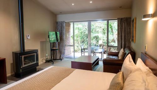Executive Studio with Fireplace