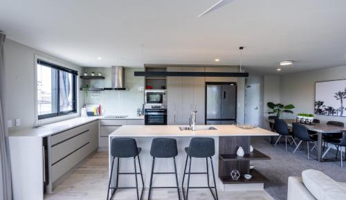 Superior Three Bedroom - Level 3 Water views