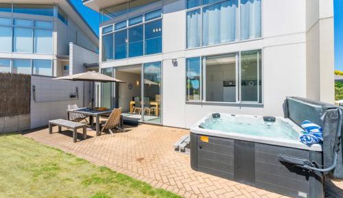 Three-Bedroom Townhouse