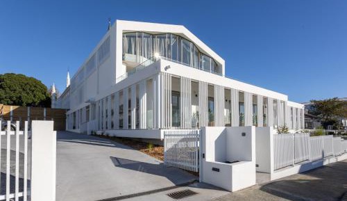 Standard Studio with free secure Parking