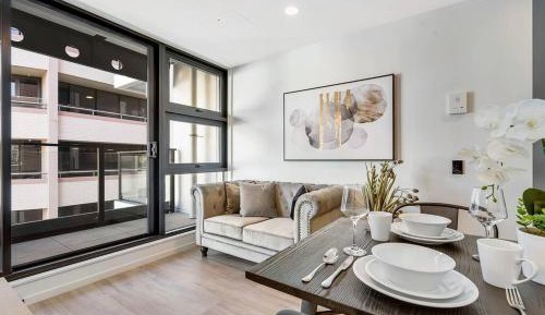 One-Bedroom Apartment