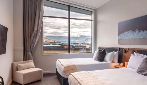 Alpine View Twin