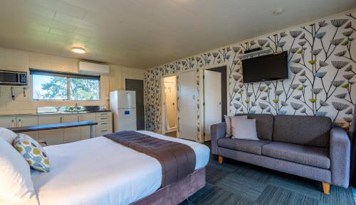 Deluxe Family Suite