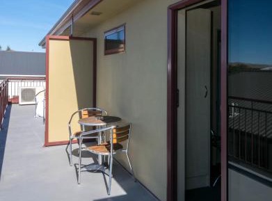Deluxe Studio with Spa Bath