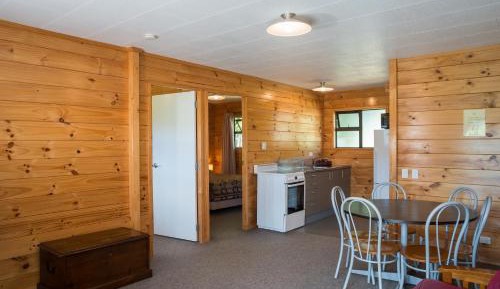 Deluxe 2 Bedroom Motel