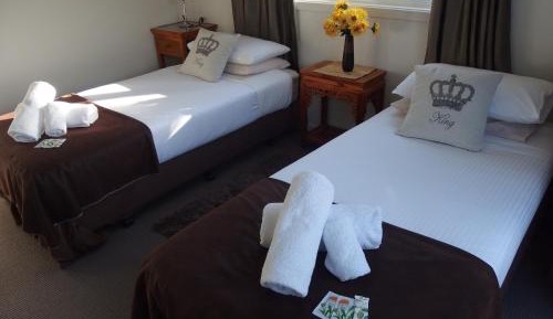 King Room with Mountain View
