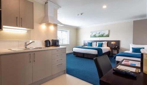 Studio Apartment