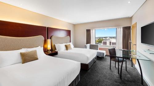 2 Queen Standard City View High Floor