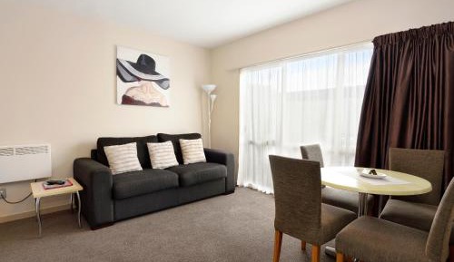Two-Bedroom Apartment - Ground Floor 